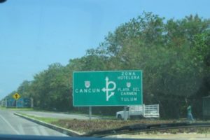 Quintana Roo road sign